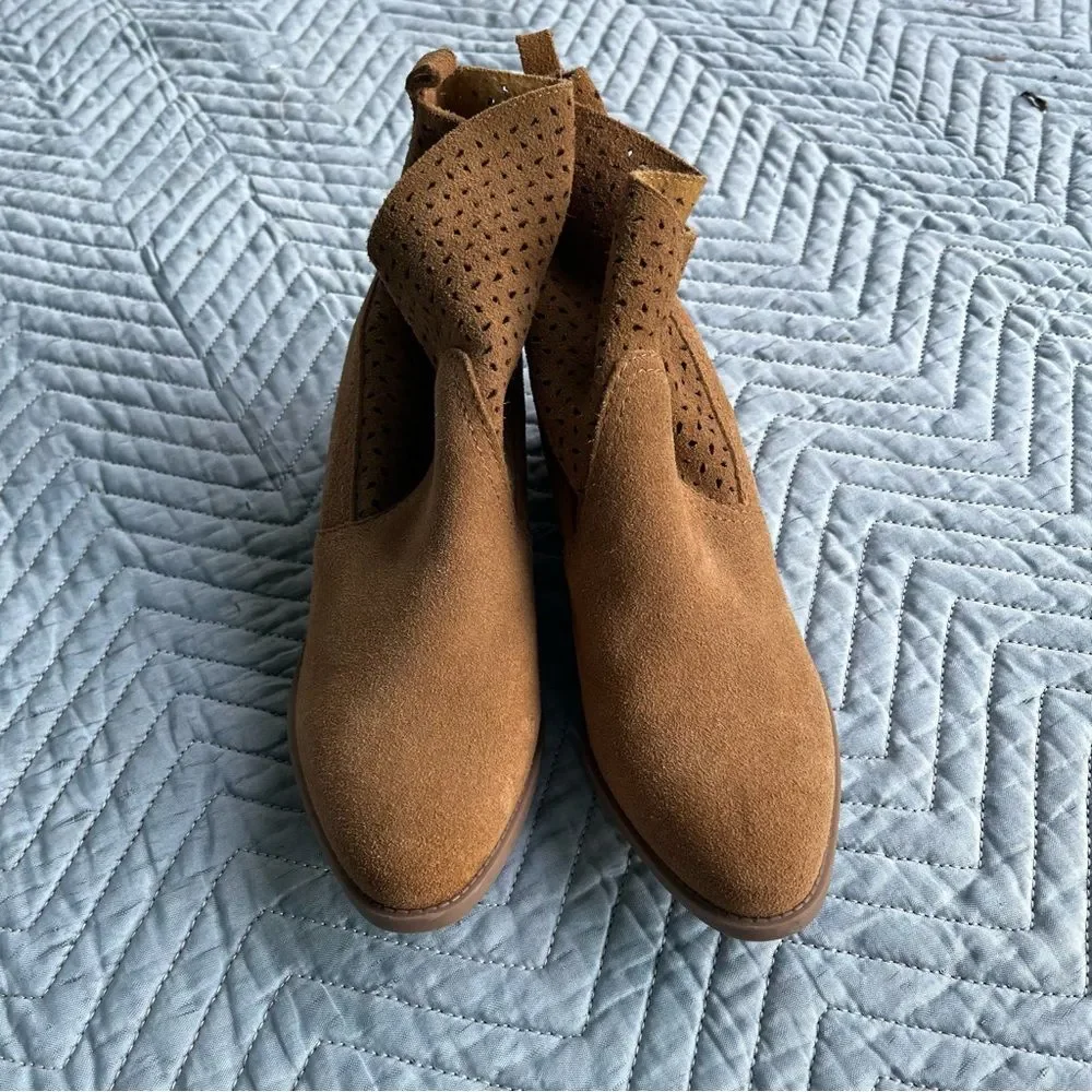 american eagle outfitters brown ankle booties size 8.5